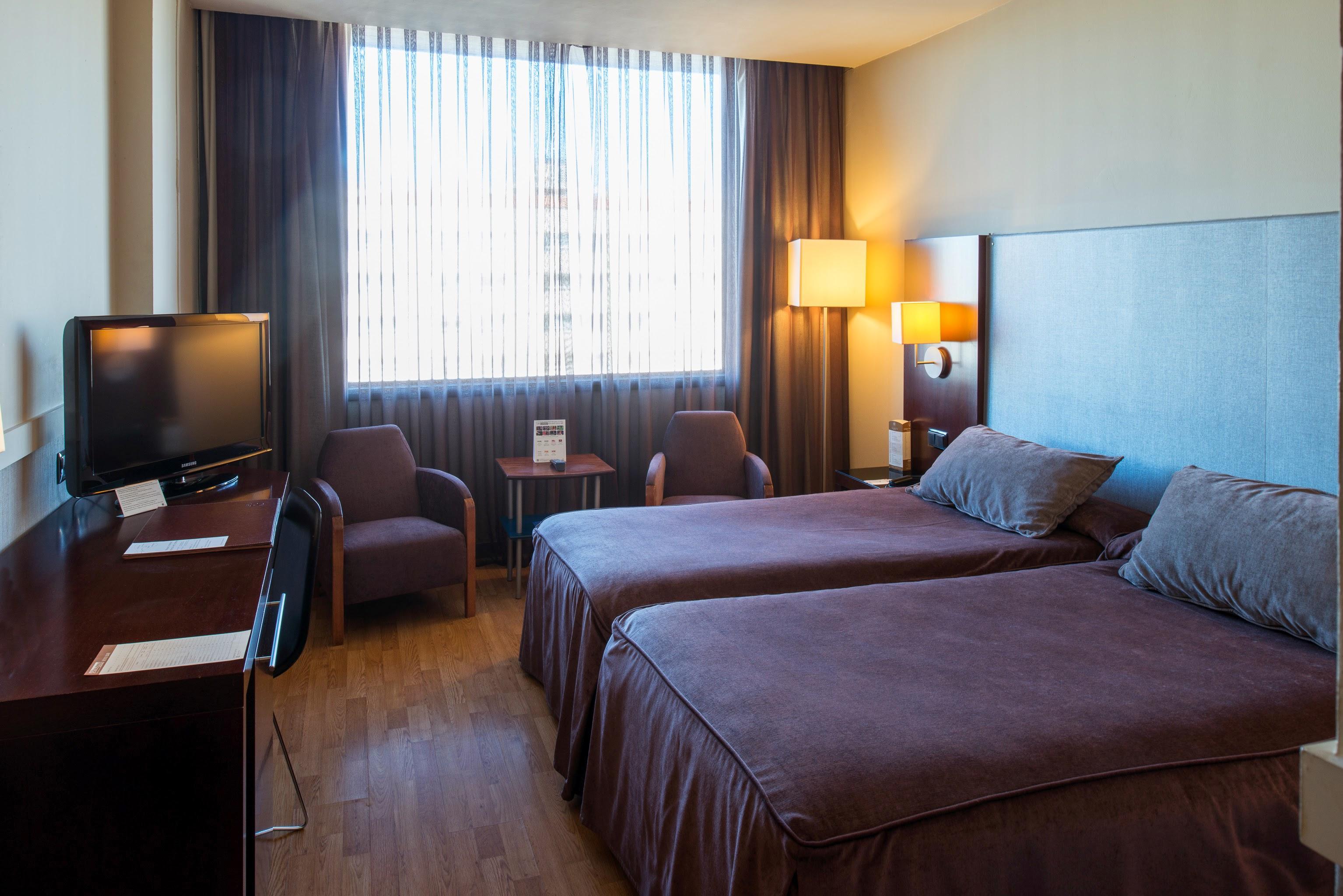 Catalonia Gran Hotel Verdi Sabadell Ngoại thất bức ảnh