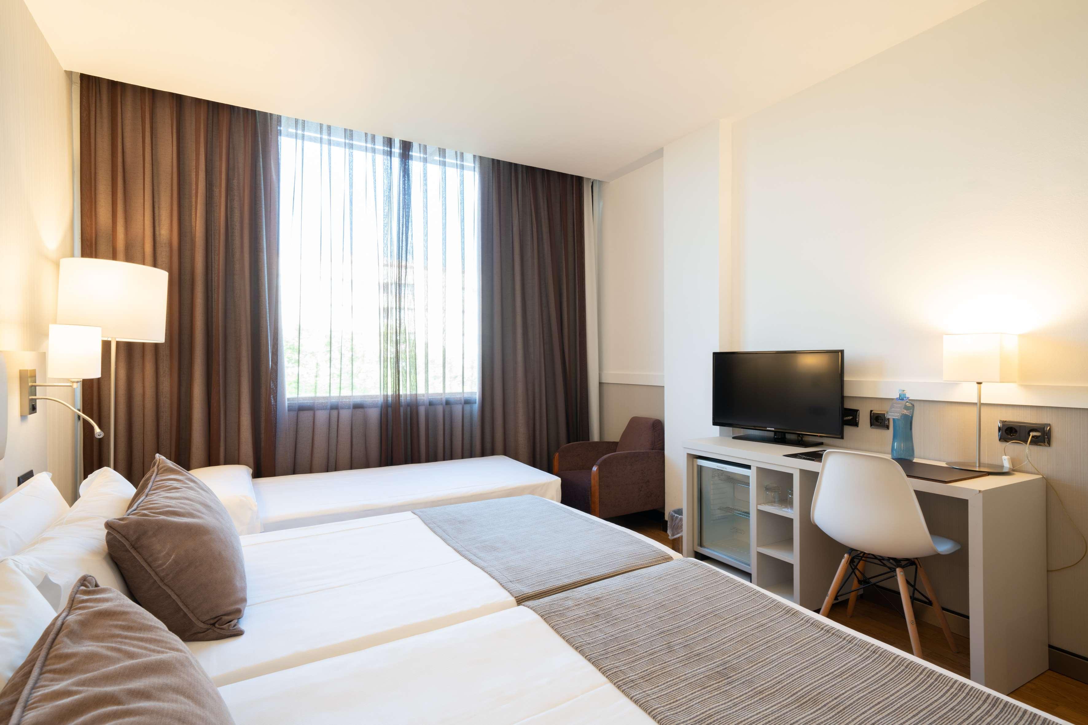 Catalonia Gran Hotel Verdi Sabadell Ngoại thất bức ảnh