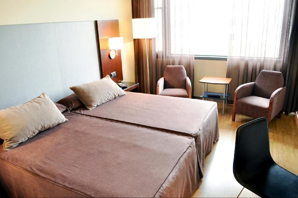 Catalonia Gran Hotel Verdi Sabadell Phòng bức ảnh